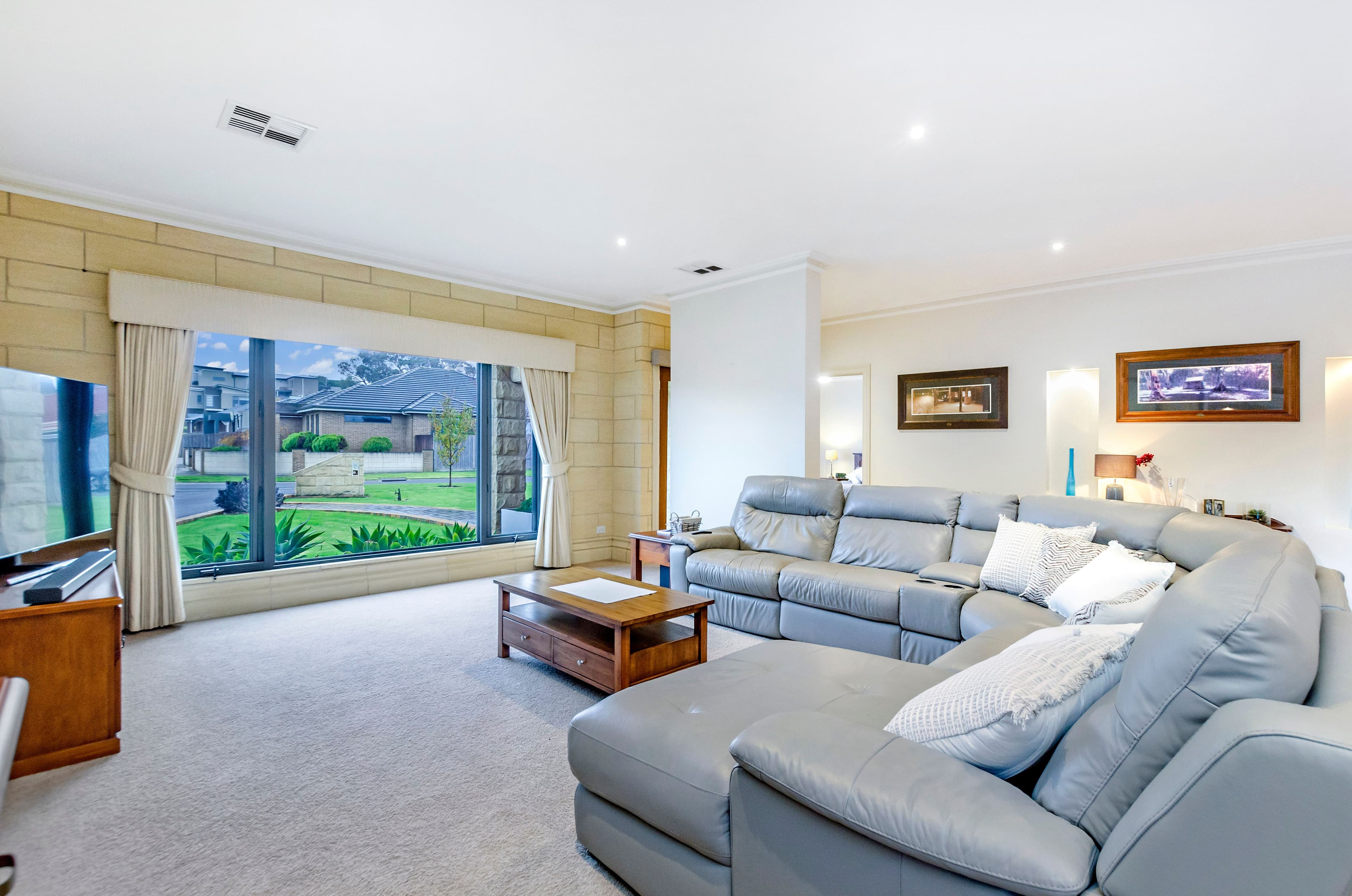 8 Golden Spring Court, Warrnambool VIC 3280, Warrnambool - Thumbnail 2