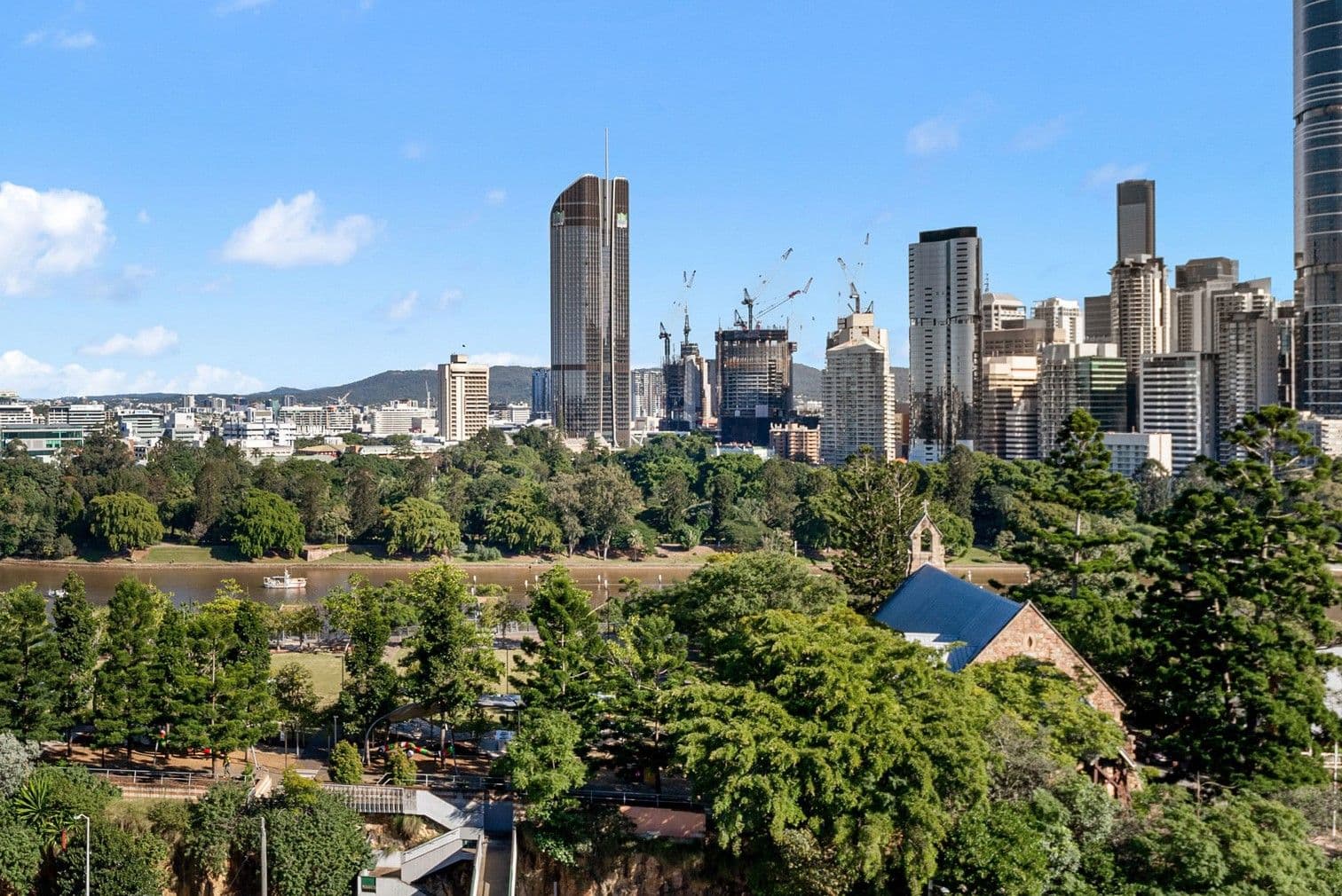25 Shafston Avenue, Kangaroo Point QLD 4169, Kangaroo Point - Thumbnail 2