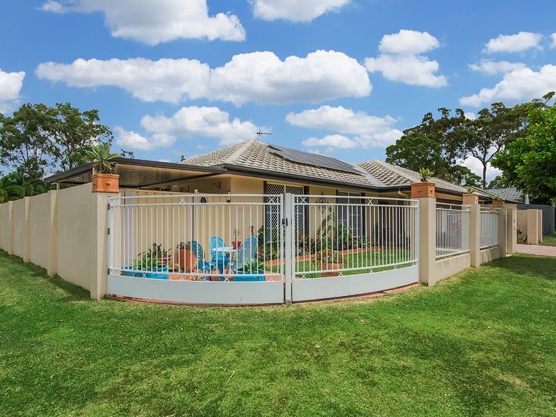 4 Casablanca Court, Burleigh Waters QLD 4220, Burleigh Waters - Thumbnail 5