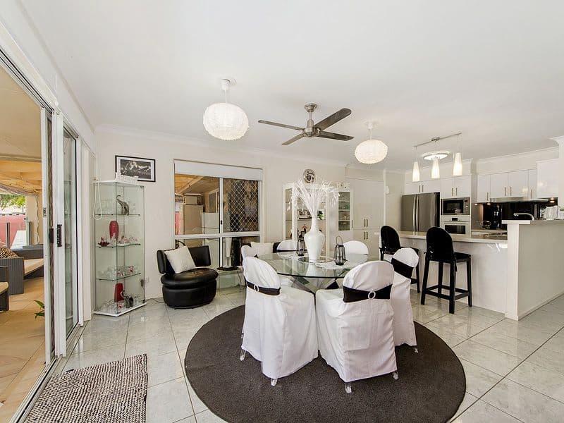 4 Casablanca Court, Burleigh Waters QLD 4220, Burleigh Waters - Thumbnail 6