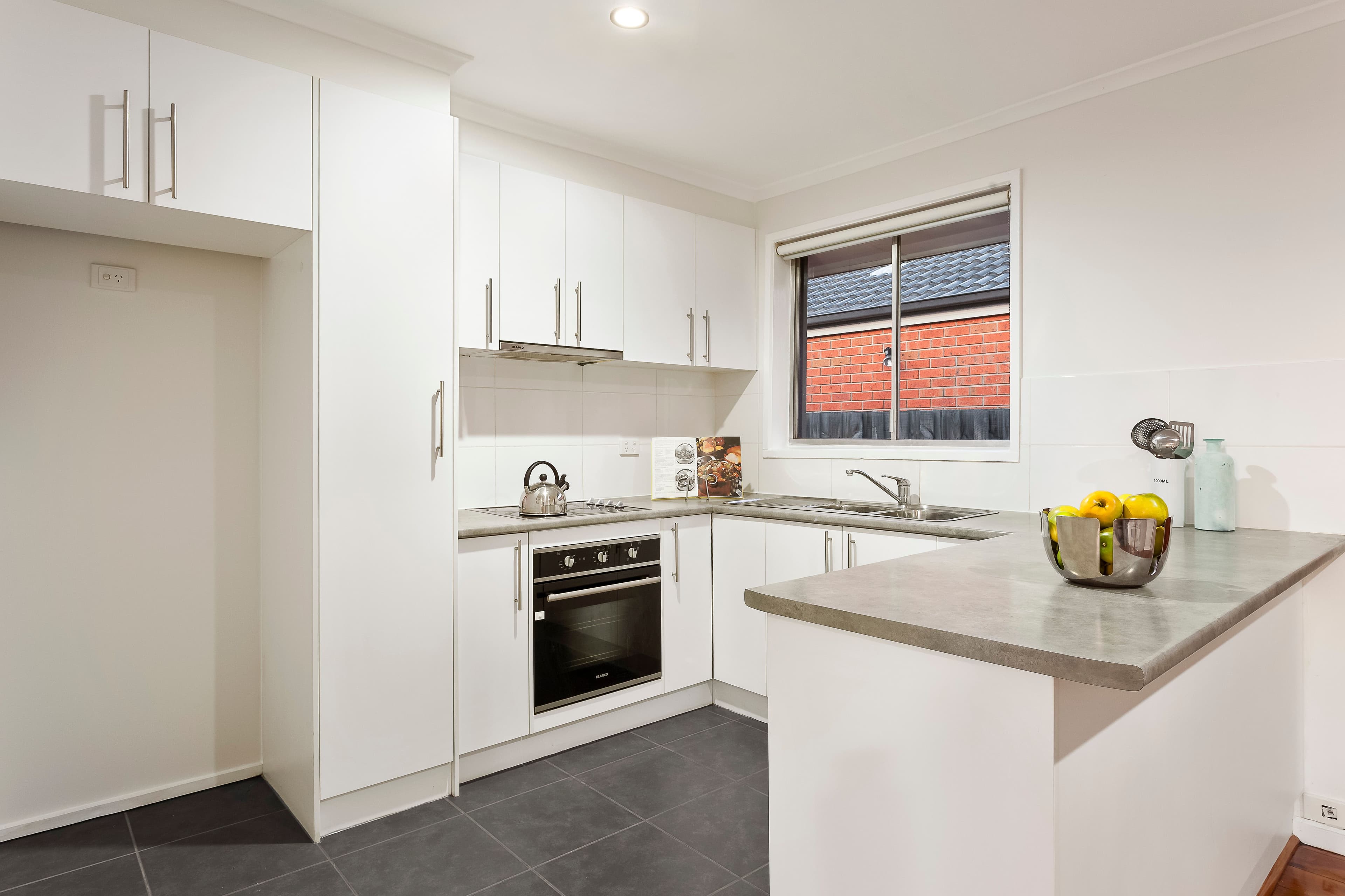 5 Moore Avenue, Clayton South VIC 3169, Clayton South - Thumbnail 4
