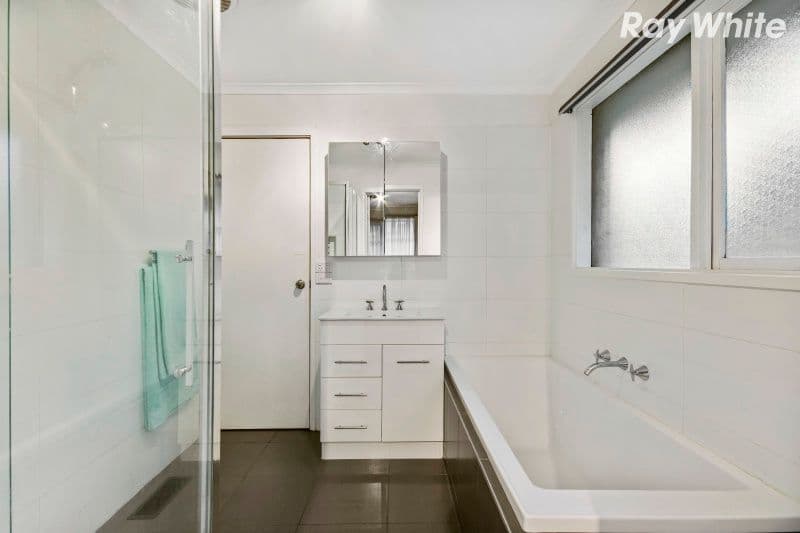 39 Murray Crescent, Rowville VIC 3178, Rowville - Thumbnail 5