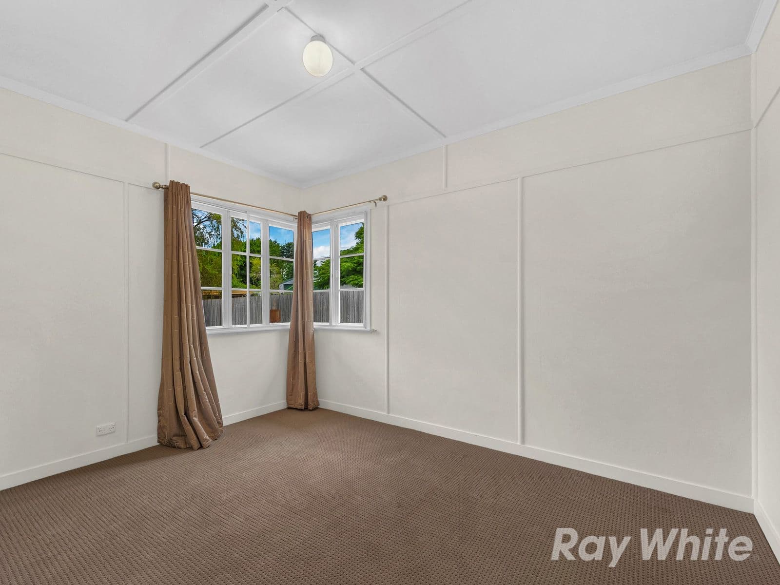 12 Barellan Street, Stafford QLD 4053, Stafford - Thumbnail 7
