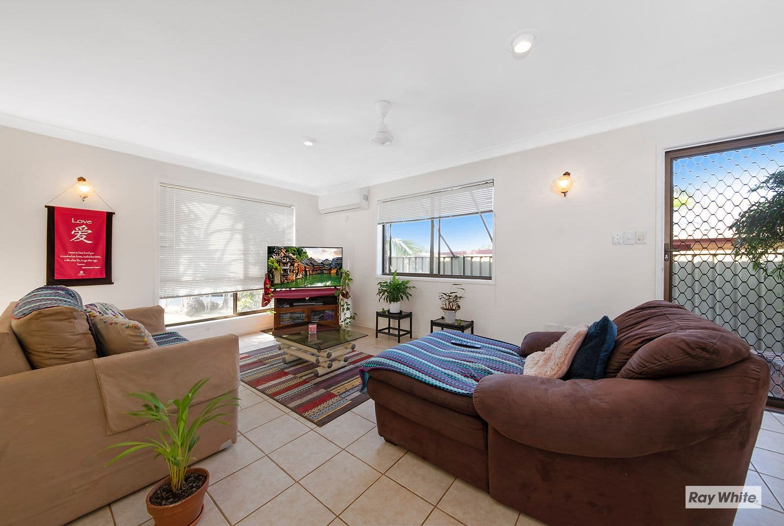 7 Dolphin Crescent, Taranganba QLD 4703, Taranganba - Thumbnail 2