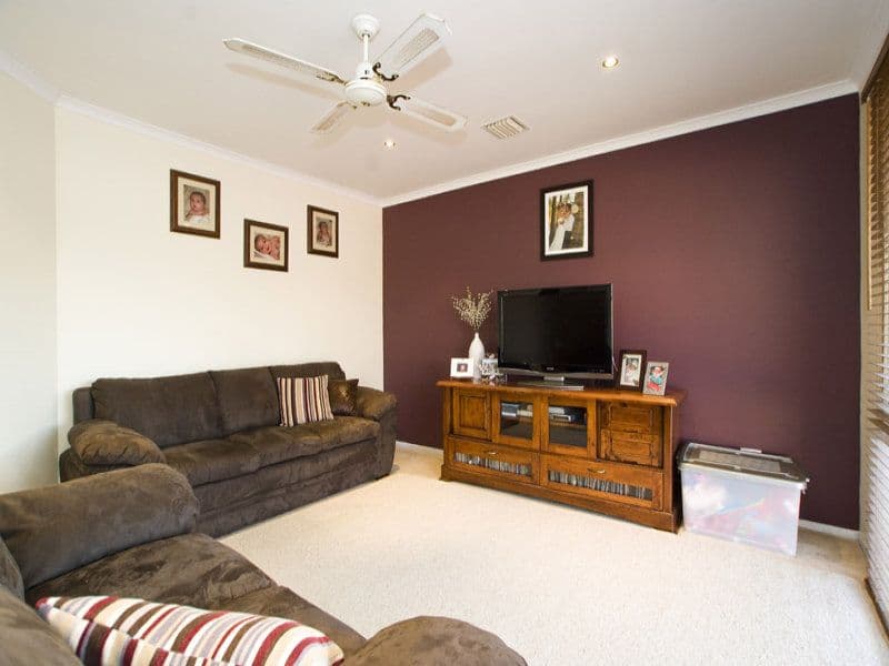 6 Trotting Place, EPPING VIC 3076, Epping - Thumbnail 3