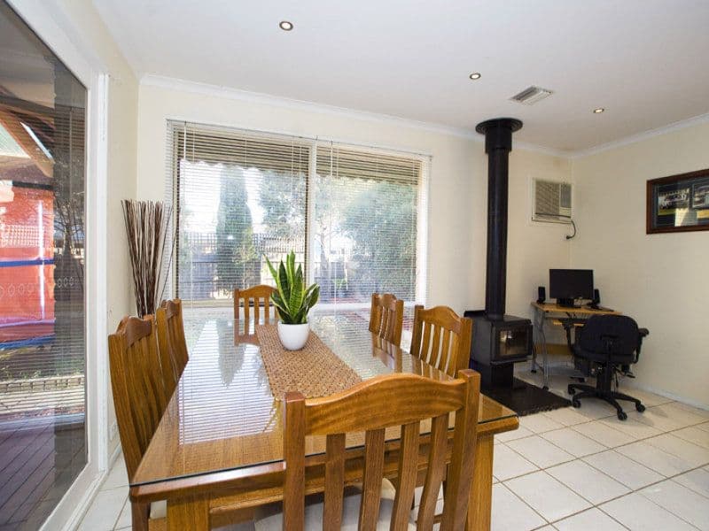 6 Trotting Place, EPPING VIC 3076, Epping - Thumbnail 8