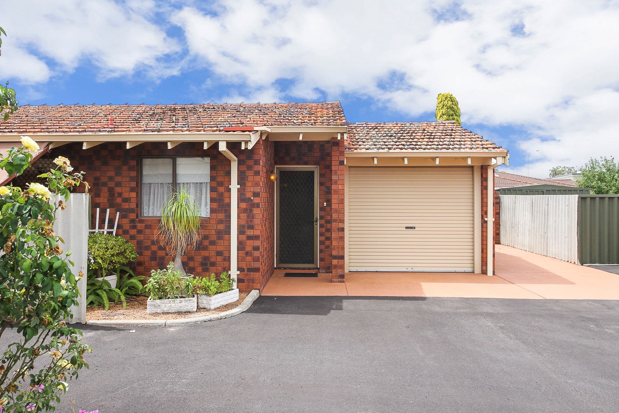 26 Charlbury Way, Eden Hill WA 6054, Eden Hill - Thumbnail 2