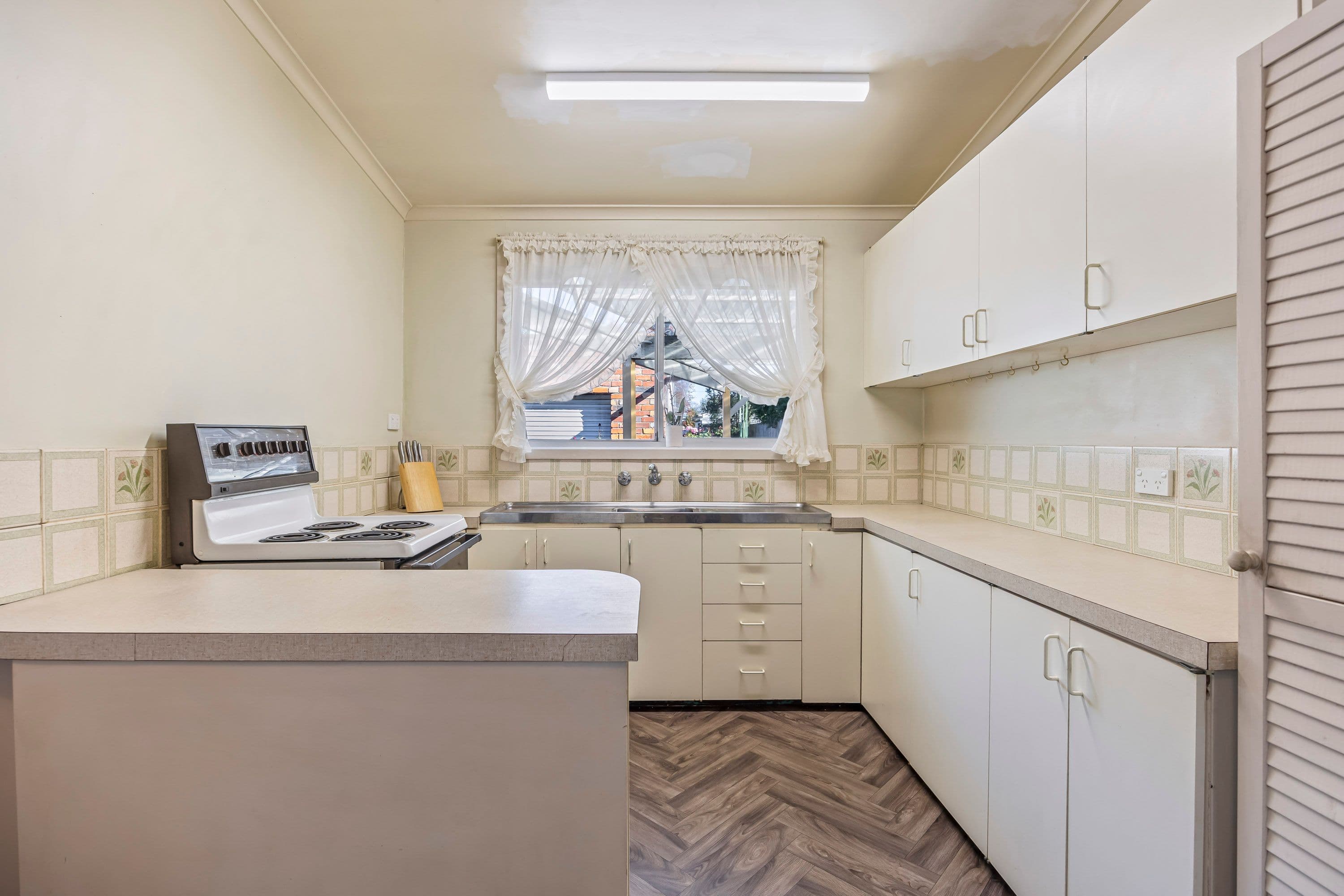 410 Drummond Street South, Ballarat Central VIC 3350, Ballarat Central - Thumbnail 8