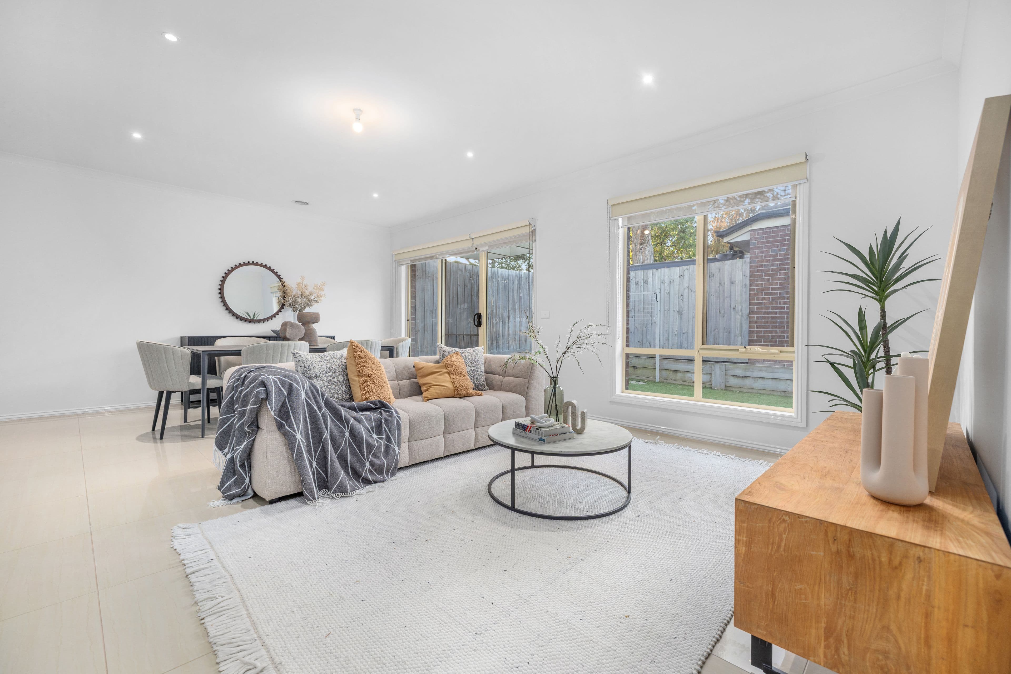 23 Commercial Road, Ferntree Gully VIC 3156, Ferntree Gully - Thumbnail 2