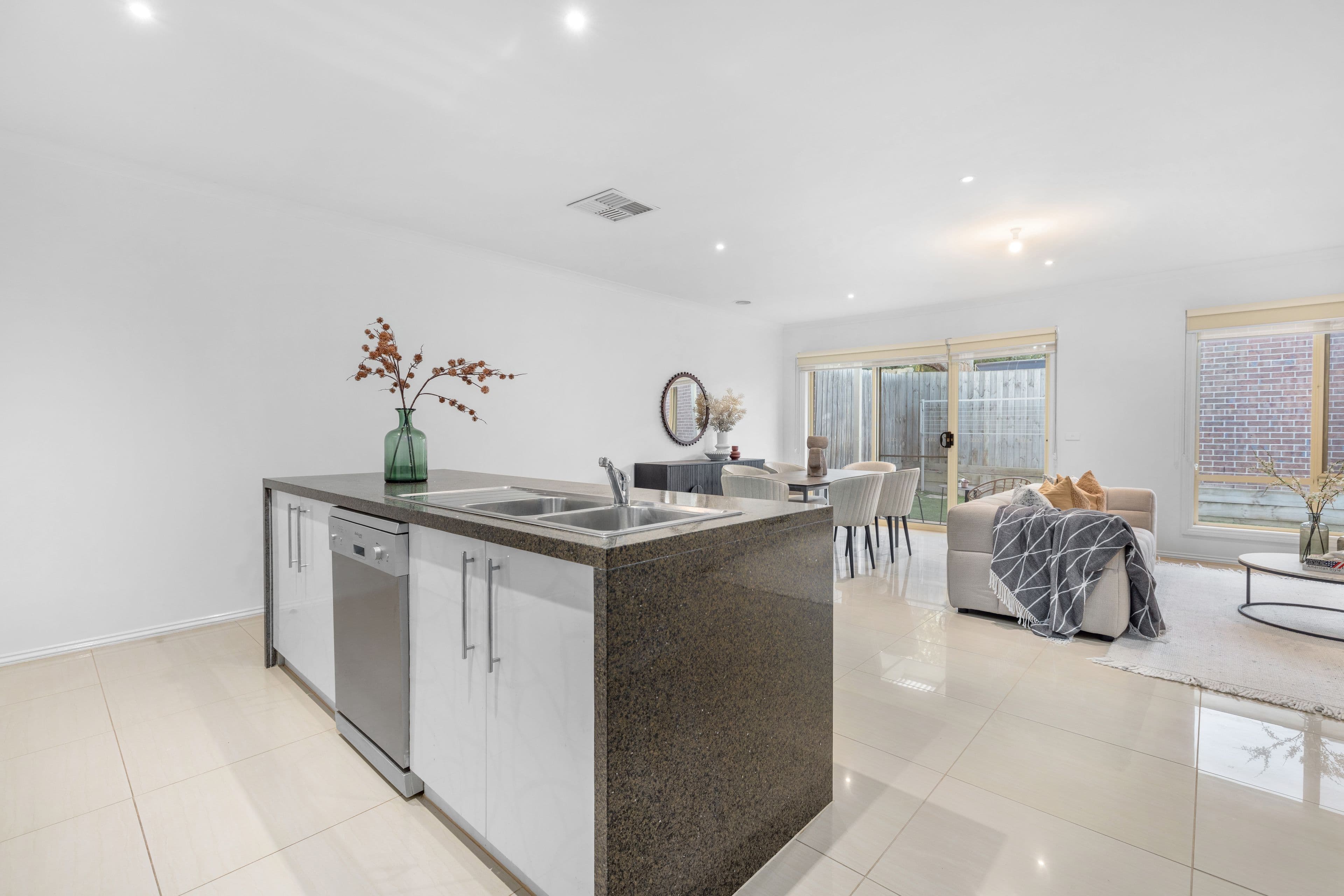 23 Commercial Road, Ferntree Gully VIC 3156, Ferntree Gully - Thumbnail 5