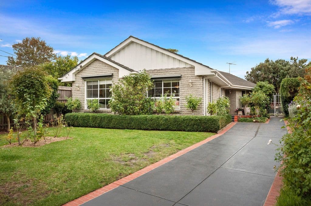 47 Kingswood Drive, Dingley Village VIC 3172, Dingley Village - Thumbnail 2
