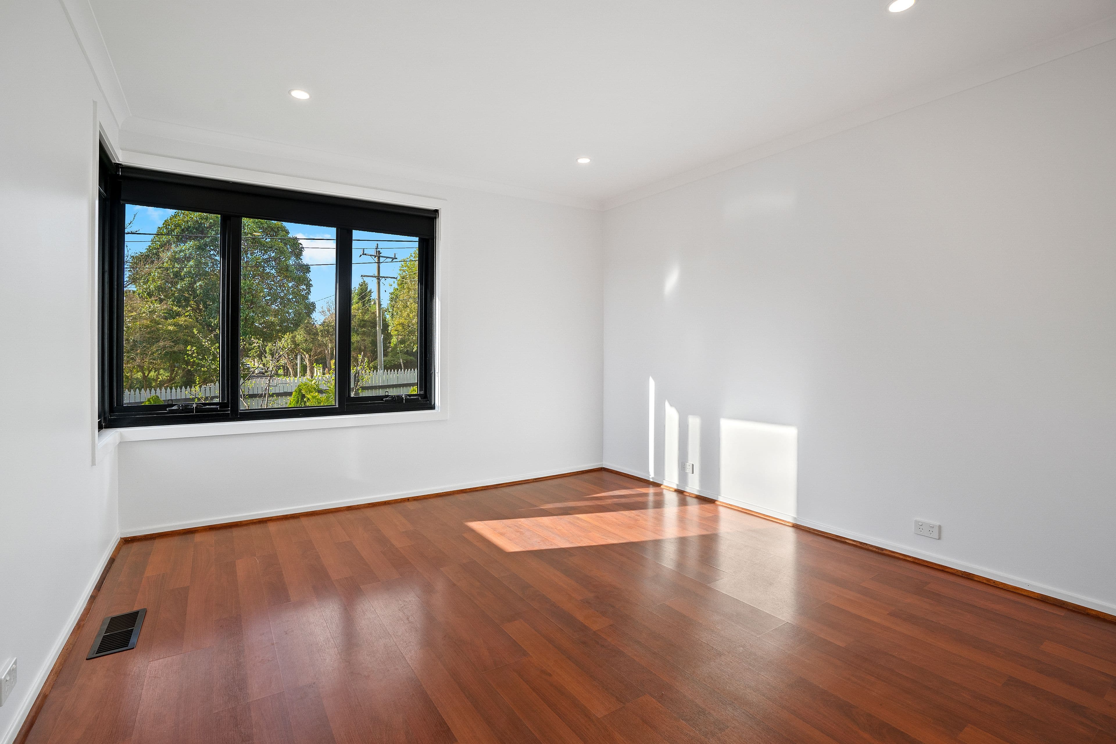 14 Beverley Street, Scoresby VIC 3179, Scoresby - Thumbnail 6