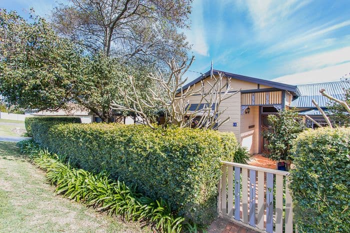 11 Kenibea Avenue, Kahibah - Image 1