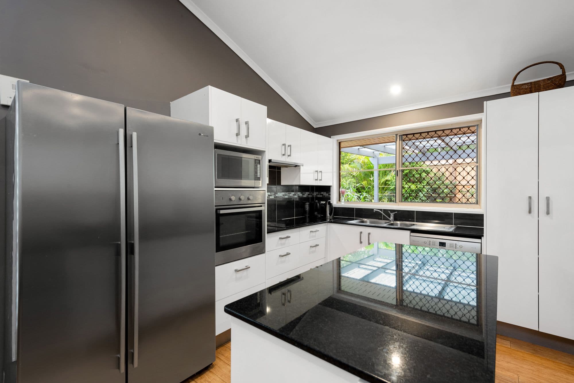 39 Paten Road, The Gap QLD 4061, The Gap - Thumbnail 4