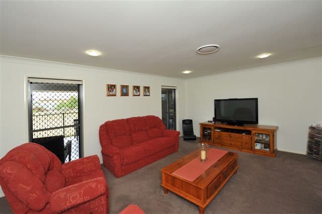 1 Madison Court, GLENVALE QLD 4350, Glenvale - Thumbnail 2