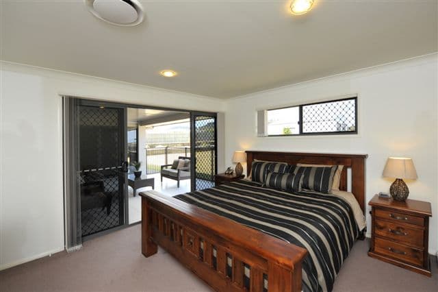 1 Madison Court, GLENVALE QLD 4350, Glenvale - Thumbnail 5