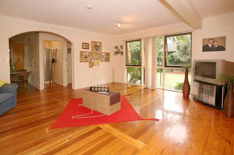 3 Champion Crescent, GLEN WAVERLEY VIC 3150, Glen Waverley - Thumbnail 4