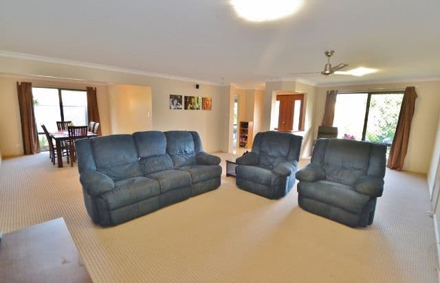 6 Firth Court, LANDSBOROUGH QLD 4550, Landsborough - Thumbnail 3