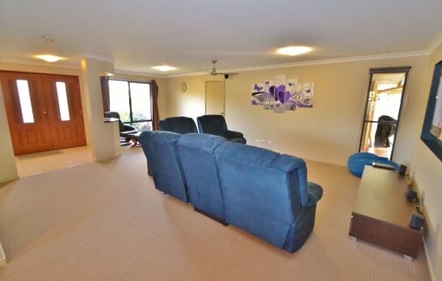 6 Firth Court, LANDSBOROUGH QLD 4550, Landsborough - Thumbnail 5