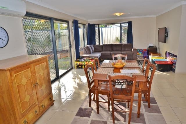 6 Firth Court, LANDSBOROUGH QLD 4550, Landsborough - Thumbnail 8