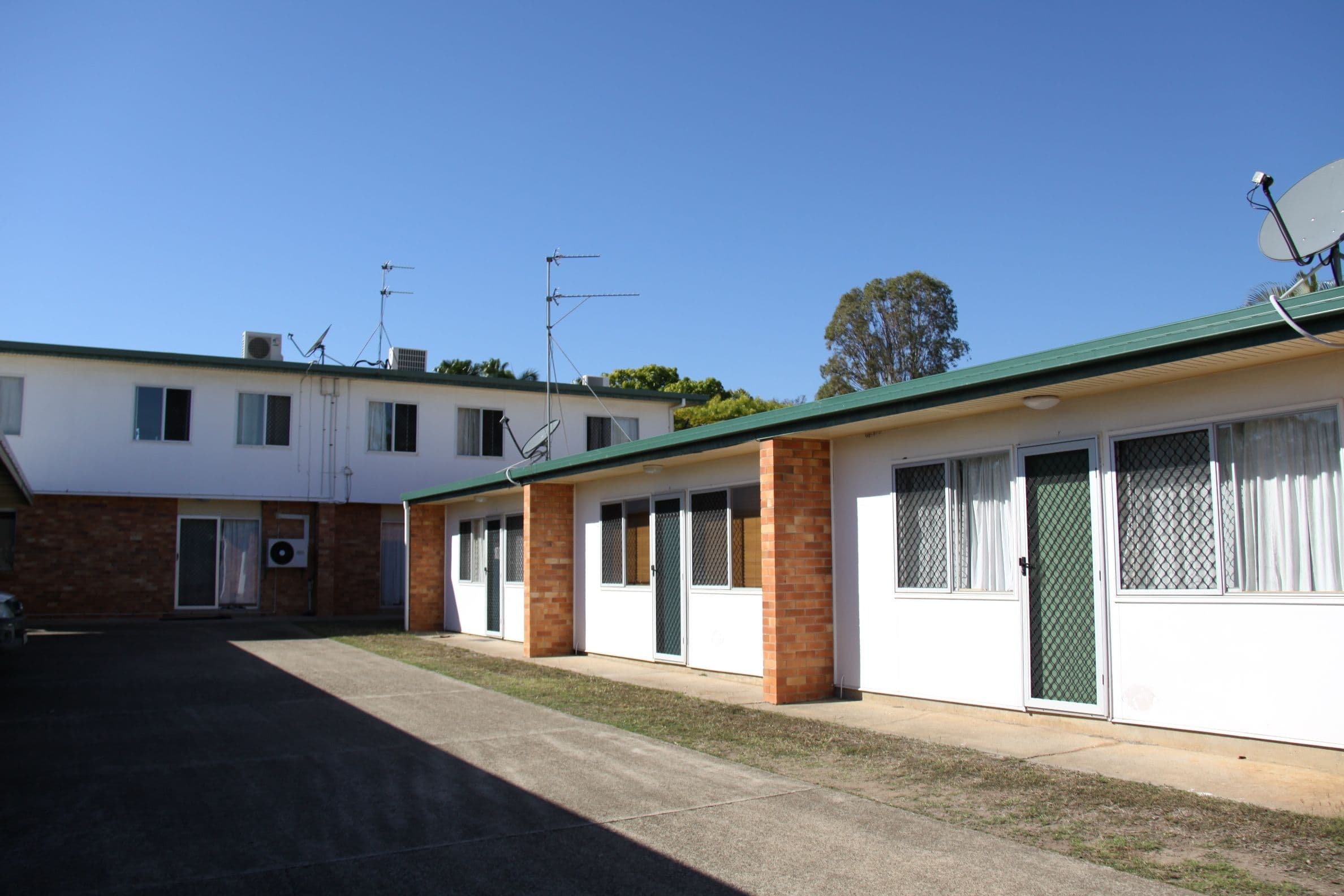 6 Boles Street, Gladstone Central QLD 4680, Gladstone Central - Image 1