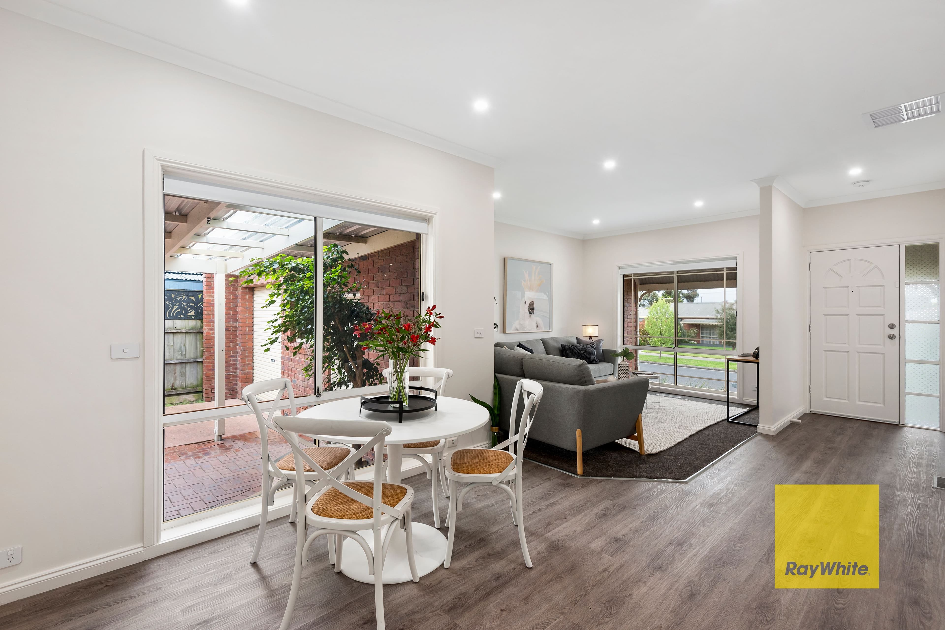 9 Short Street, Ipswich QLD 4305, Ipswich - Thumbnail 2