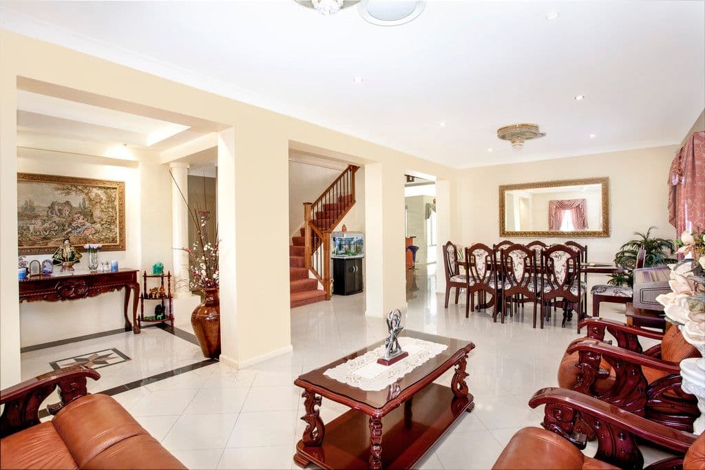 6 Ithaca Close, St Johns Park NSW 2176, St Johns Park - Thumbnail 2