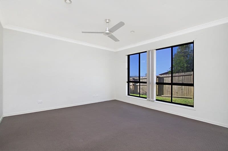 50 Outlook Drive, WATERFORD QLD 4133, Waterford - Thumbnail 4
