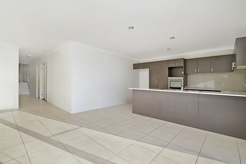 50 Outlook Drive, WATERFORD QLD 4133, Waterford - Thumbnail 6