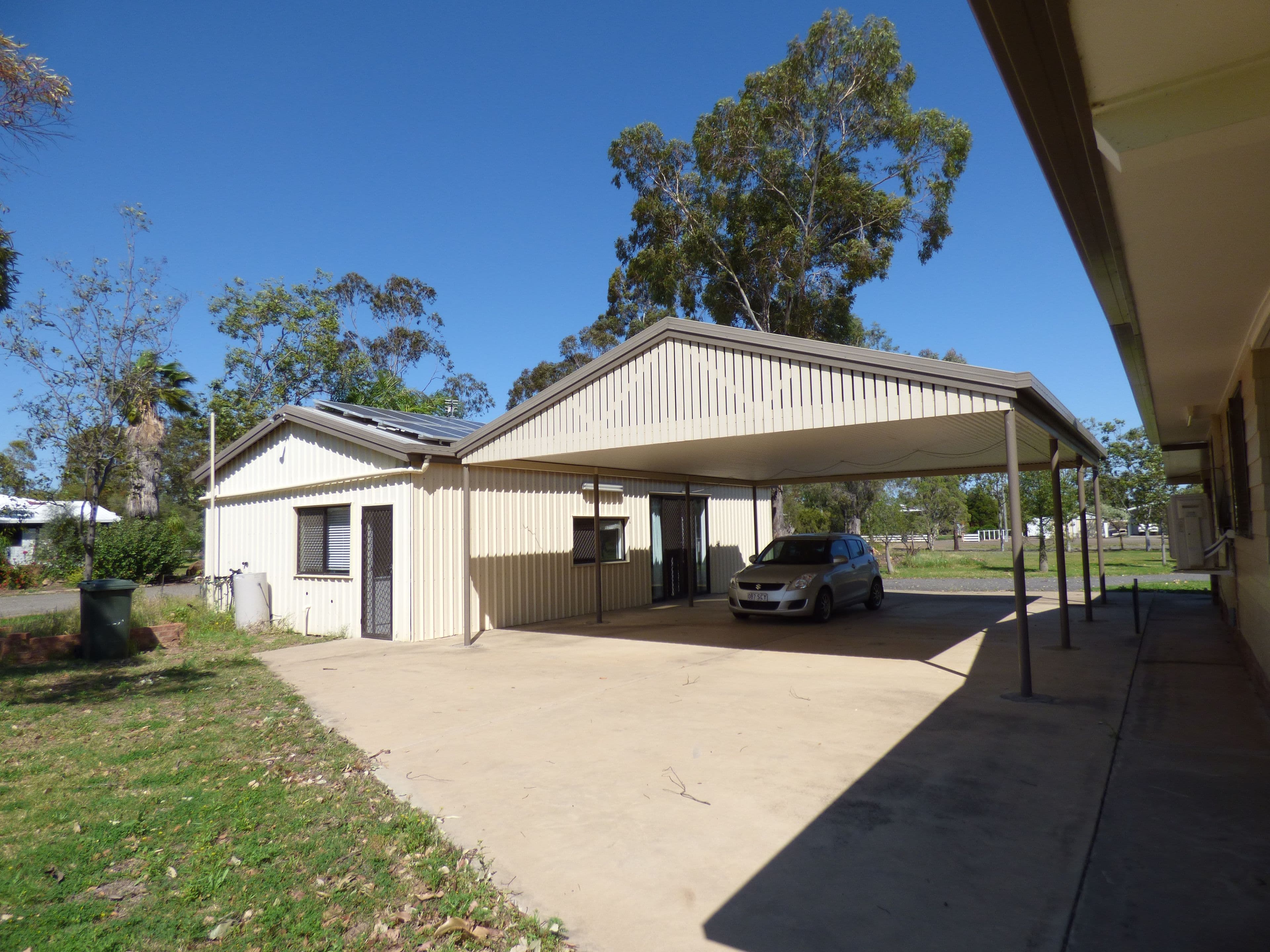 18-20 Edwardes Street, Roma QLD 4455, Roma - Thumbnail 2