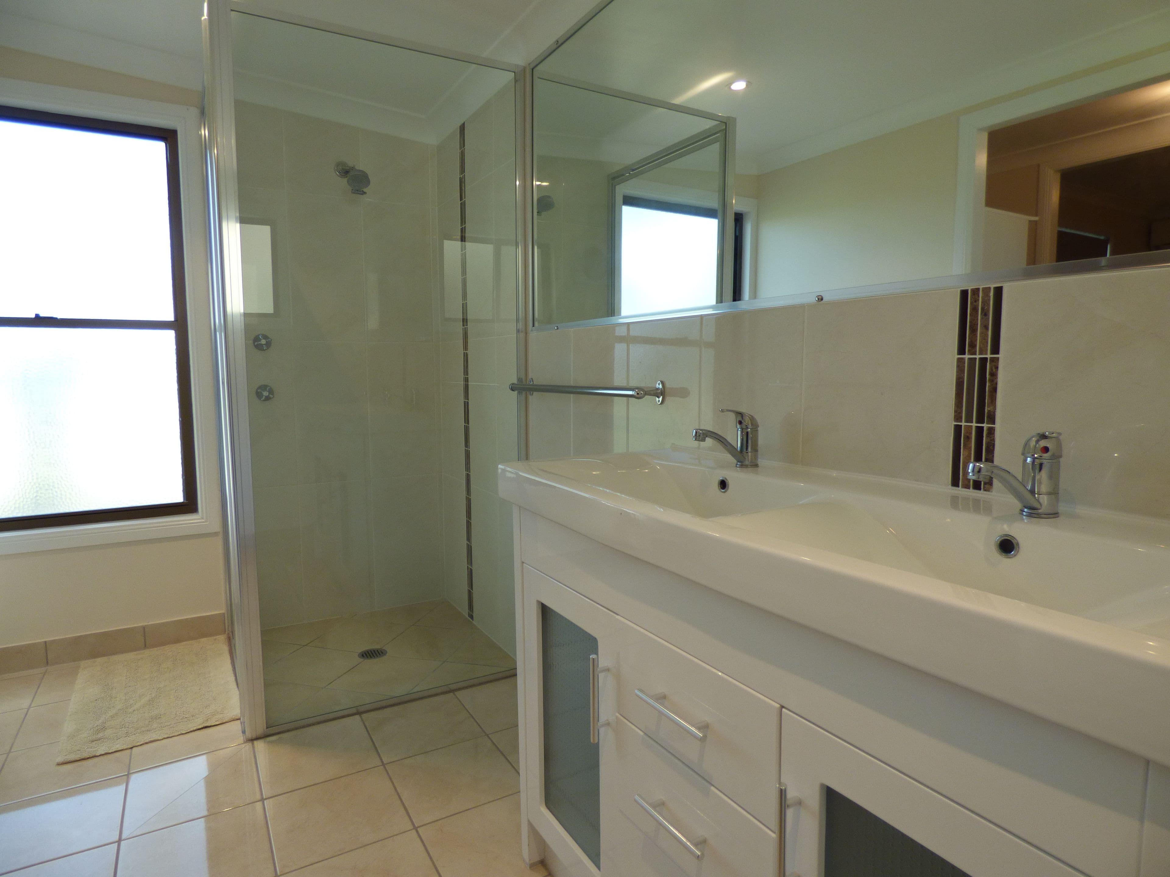 18-20 Edwardes Street, Roma QLD 4455, Roma - Thumbnail 4