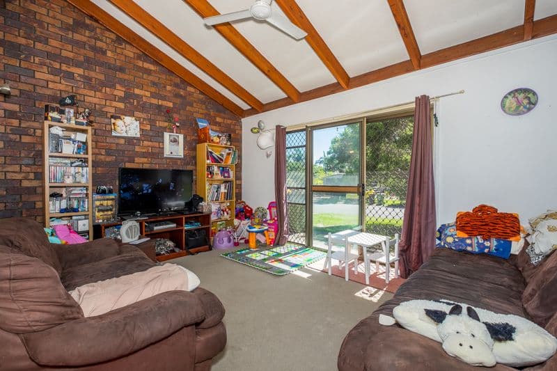 27 Lanham Road, Deception Bay QLD 4508, Deception Bay - Thumbnail 4