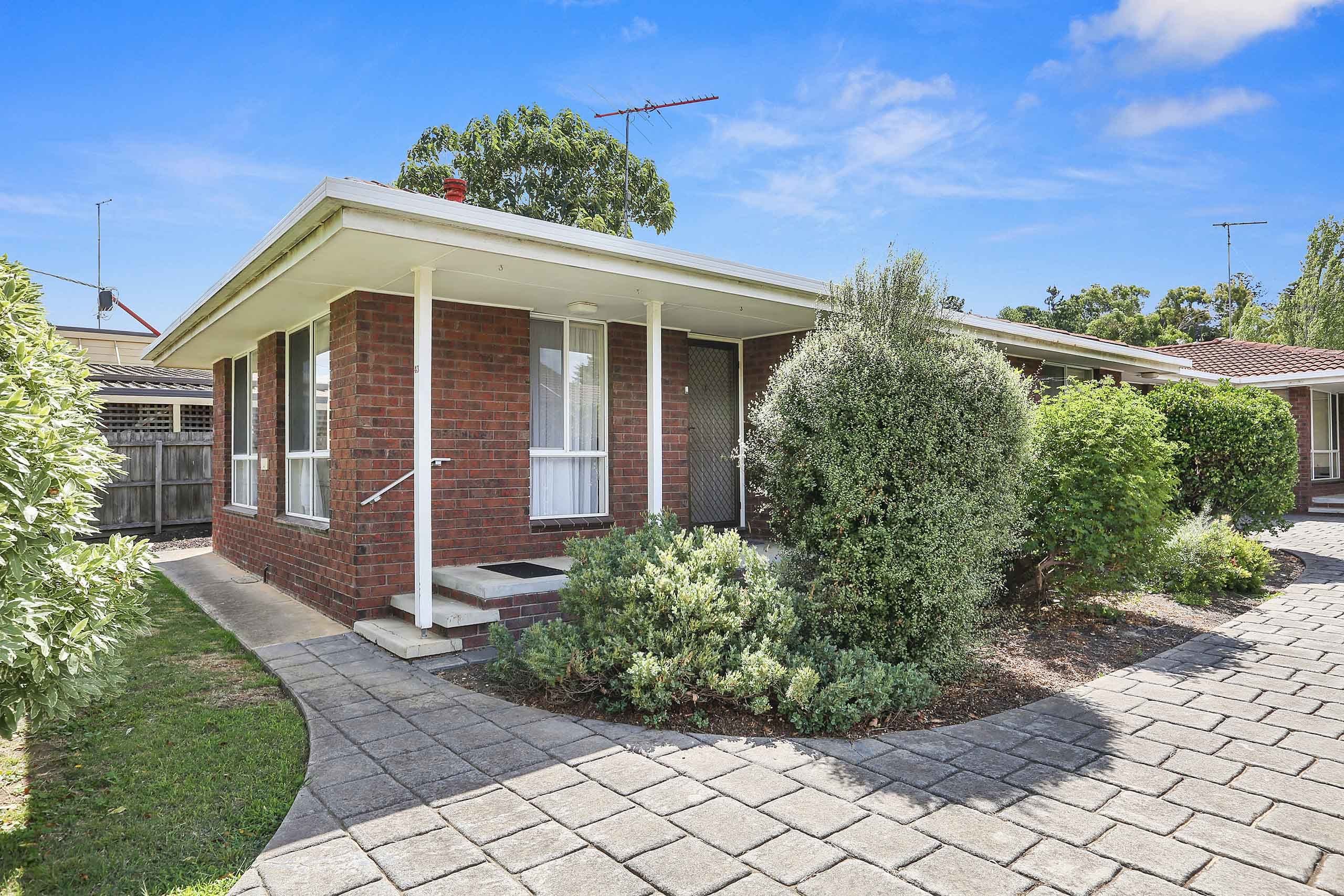 43 Vanessa Avenue, Highton VIC 3216, Highton - Image 1