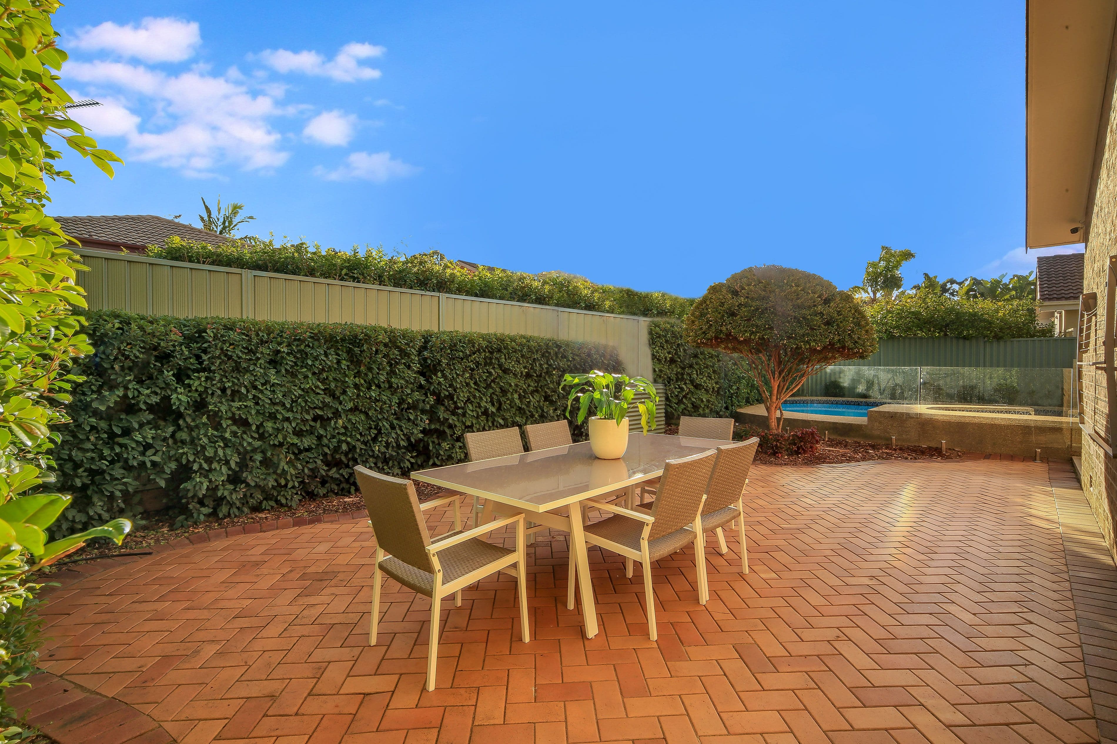 88 Wendy Avenue, Georges Hall NSW 2198, Georges Hall - Thumbnail 2