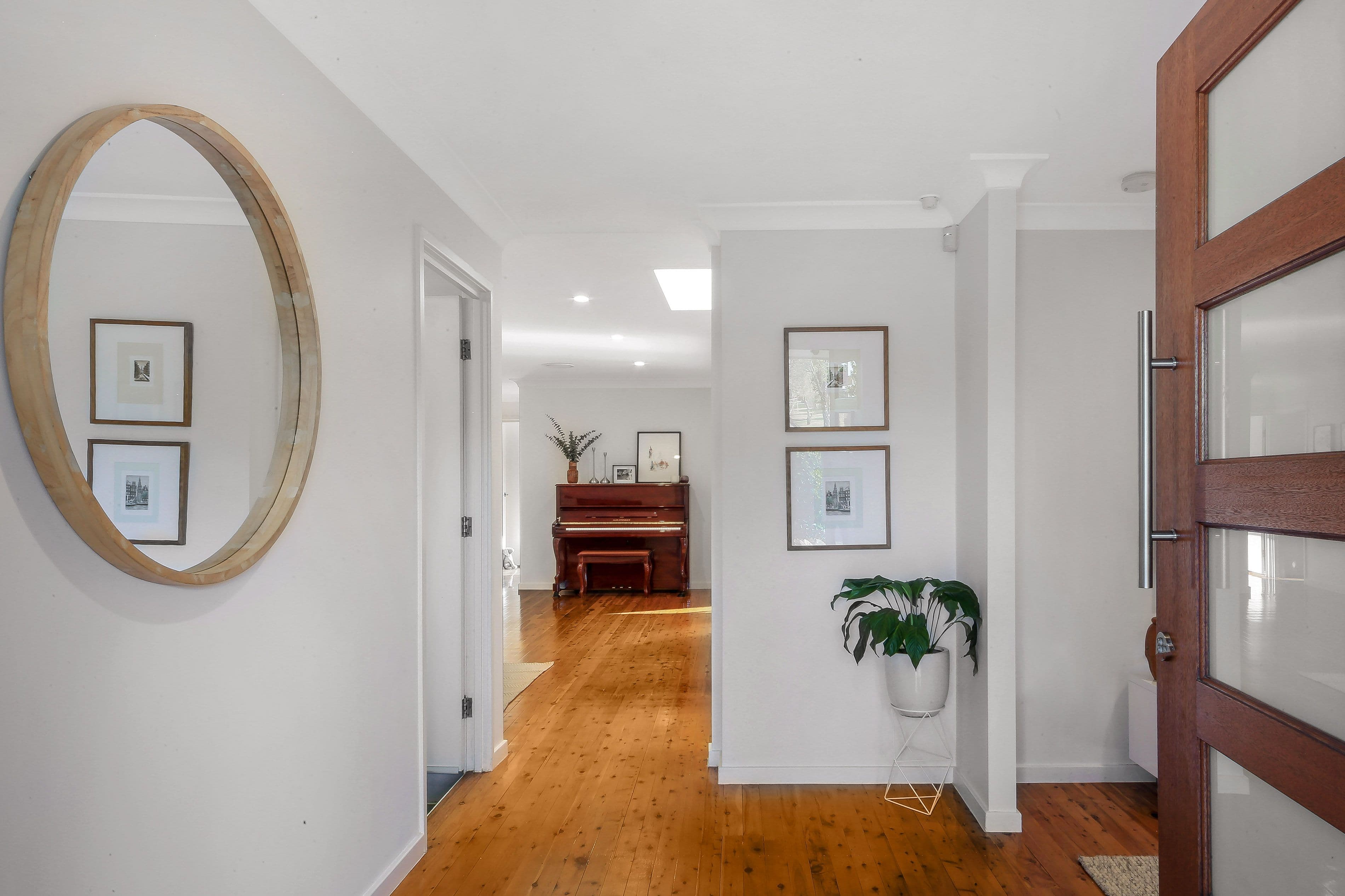 88 Wendy Avenue, Georges Hall NSW 2198, Georges Hall - Thumbnail 4