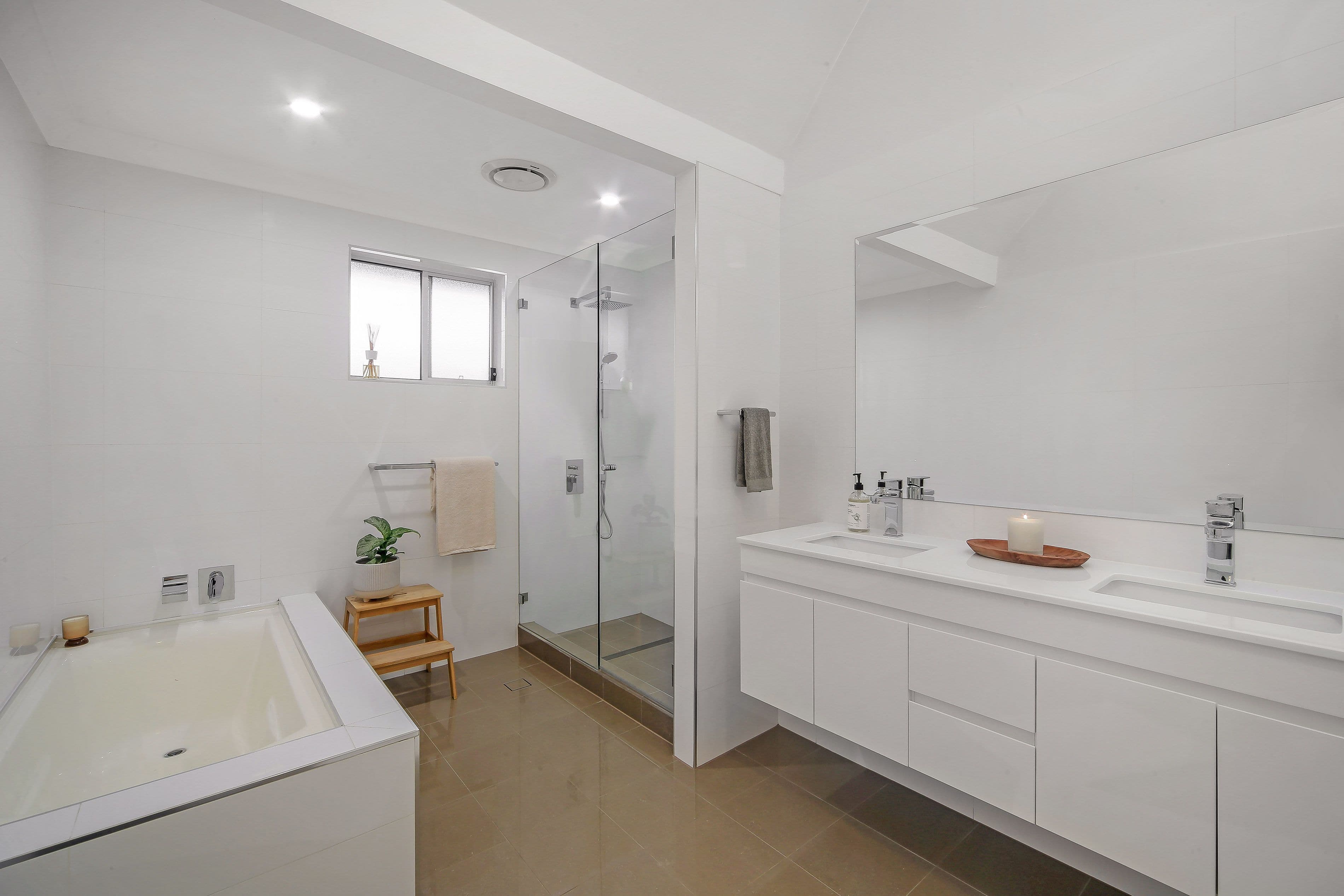 88 Wendy Avenue, Georges Hall NSW 2198, Georges Hall - Thumbnail 8