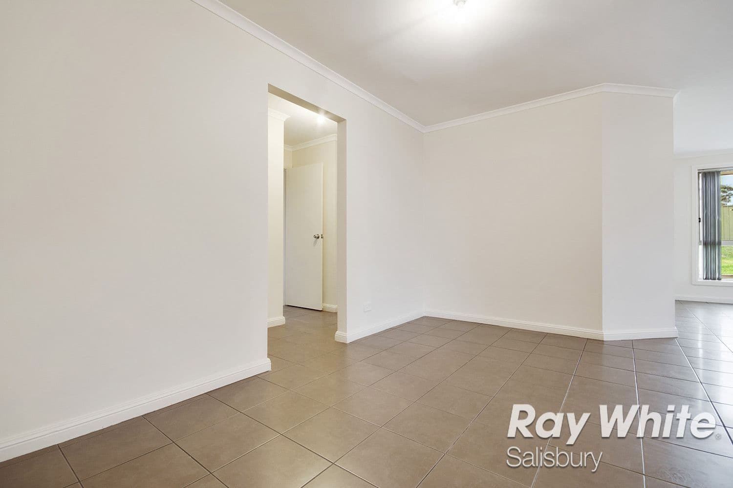 28 Bristol Crescent, Davoren Park SA 5113, Davoren Park - Thumbnail 3
