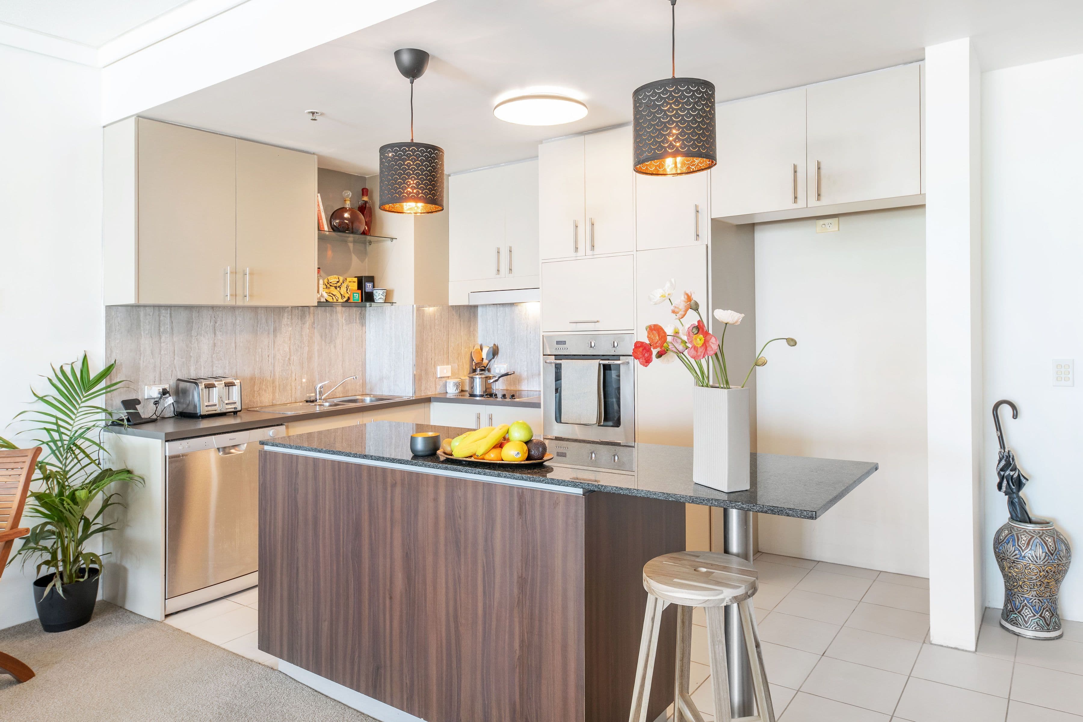 360 Marine Parade, Labrador QLD 4215, Labrador - Thumbnail 2