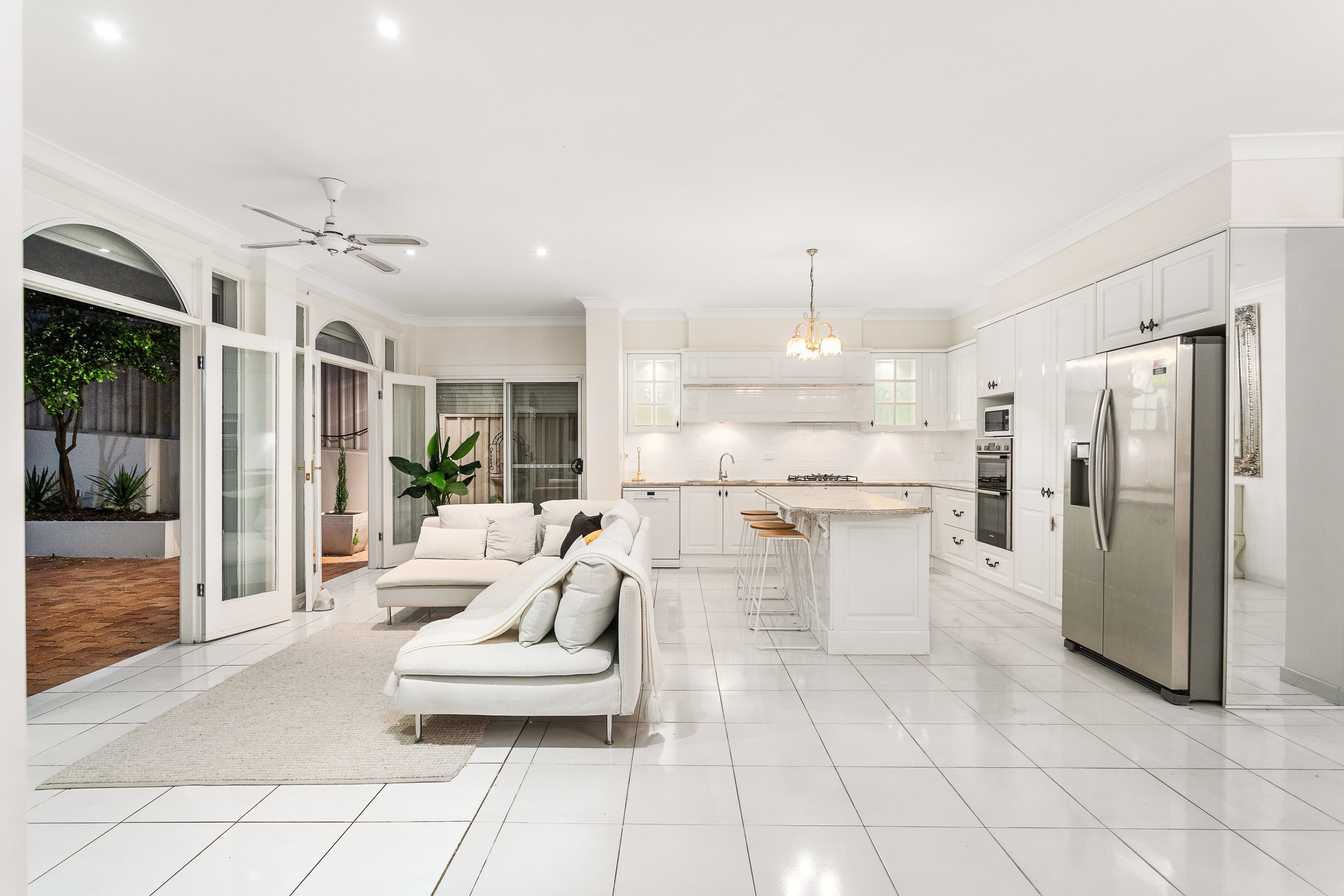 11 Ross Smith Avenue, Meadowbank NSW 2114, Meadowbank - Thumbnail 4