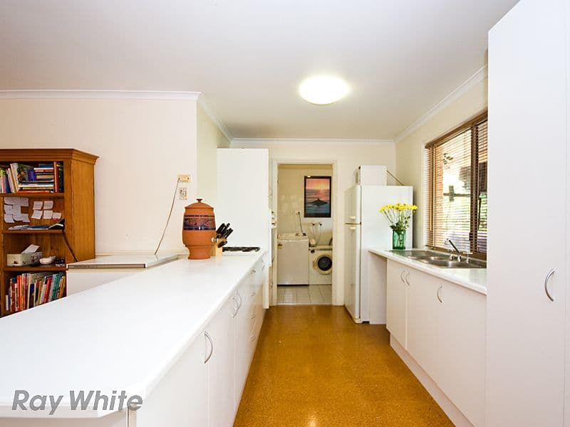 7 Murray Place, FOREST LAKE QLD 4078, Forest Lake - Thumbnail 6