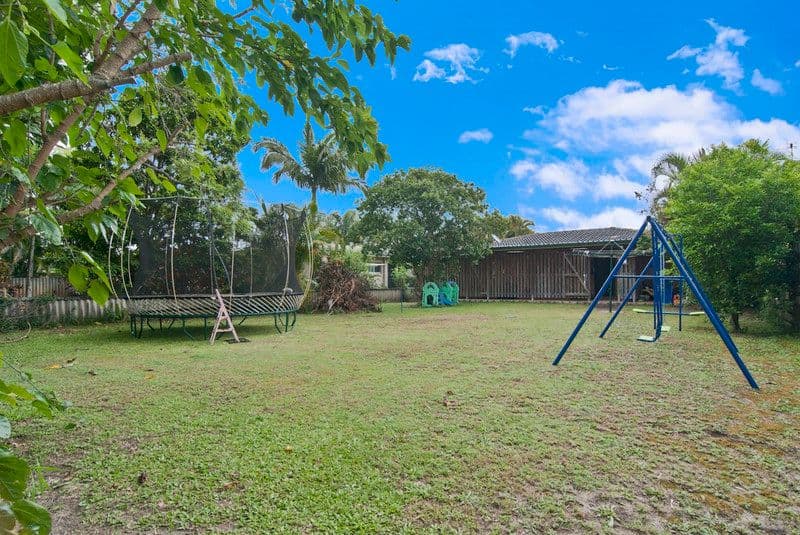 9 Croydon Avenue, CURRIMUNDI QLD 4551, Currimundi - Thumbnail 8