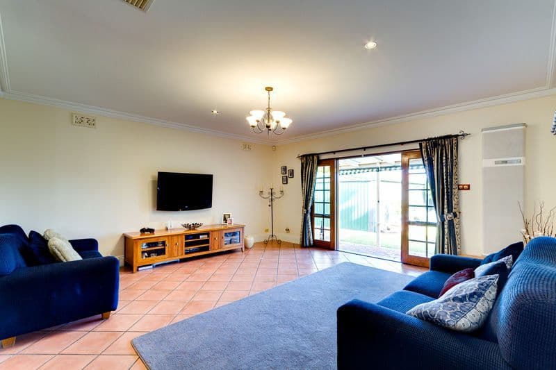509 - 511 High Street, Echuca, VIC, 3564, Moama - Thumbnail 2