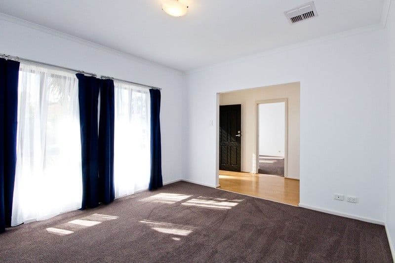 6 Springbank Place, Parafield Gardens SA 5107, Parafield Gardens - Thumbnail 3
