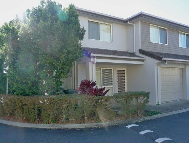 11 Pyranees Street, CALAMVALE QLD 4116, Calamvale - Image 1