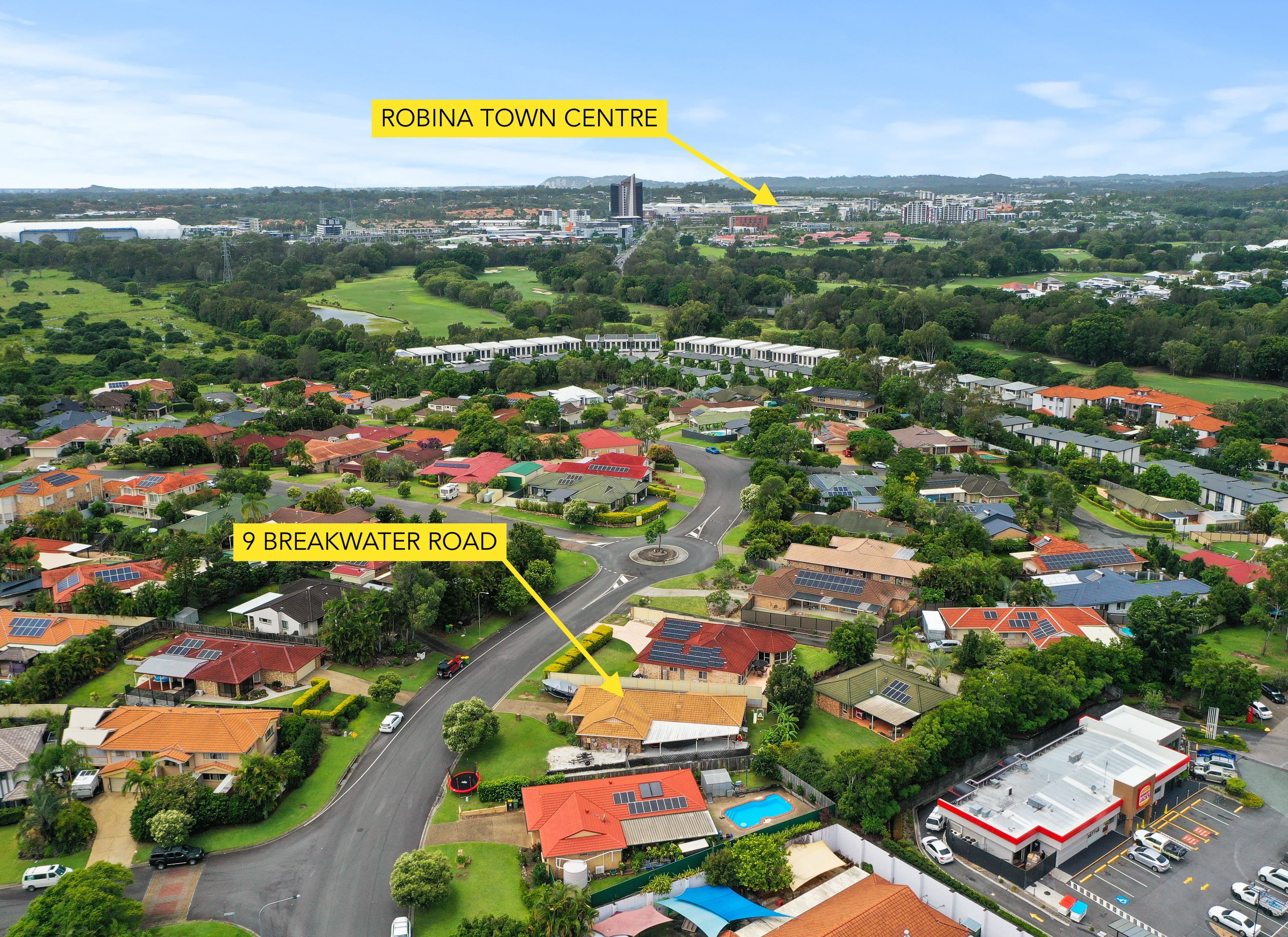 12 Light Street, Casino - Image 1