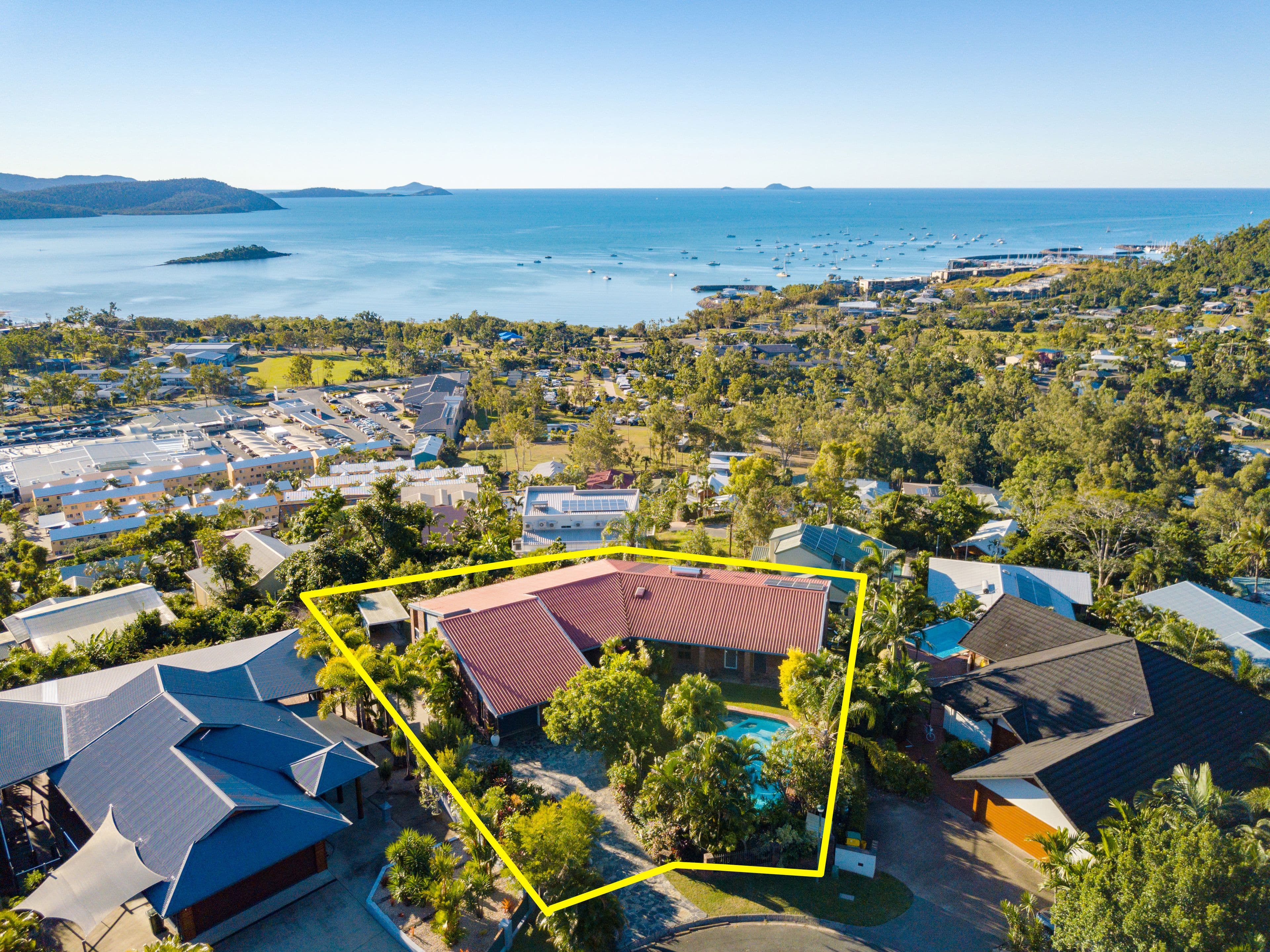 19 Macona Crescent, Cannonvale QLD 4802, Cannonvale - Image 1