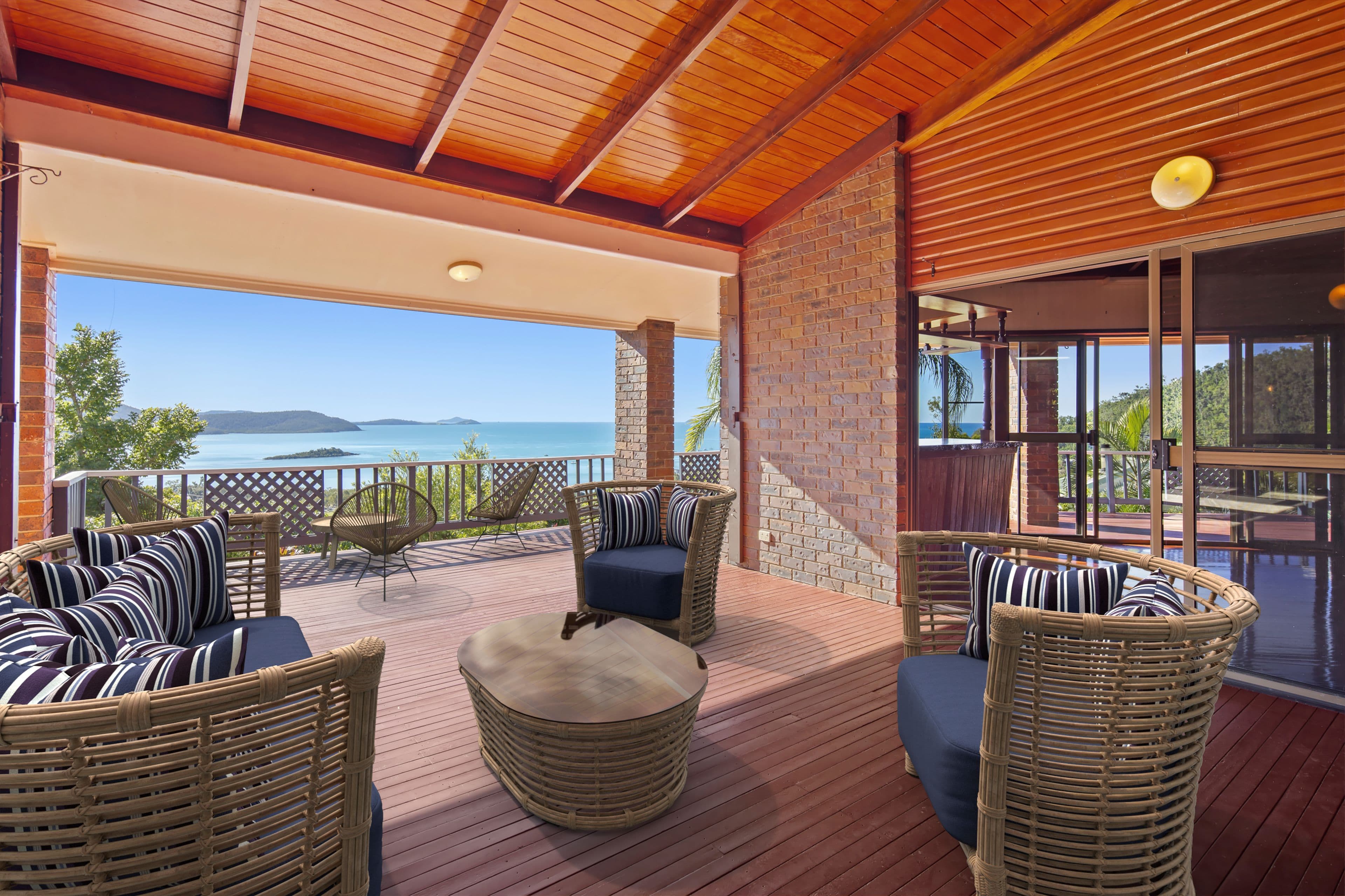 19 Macona Crescent, Cannonvale QLD 4802, Cannonvale - Thumbnail 3