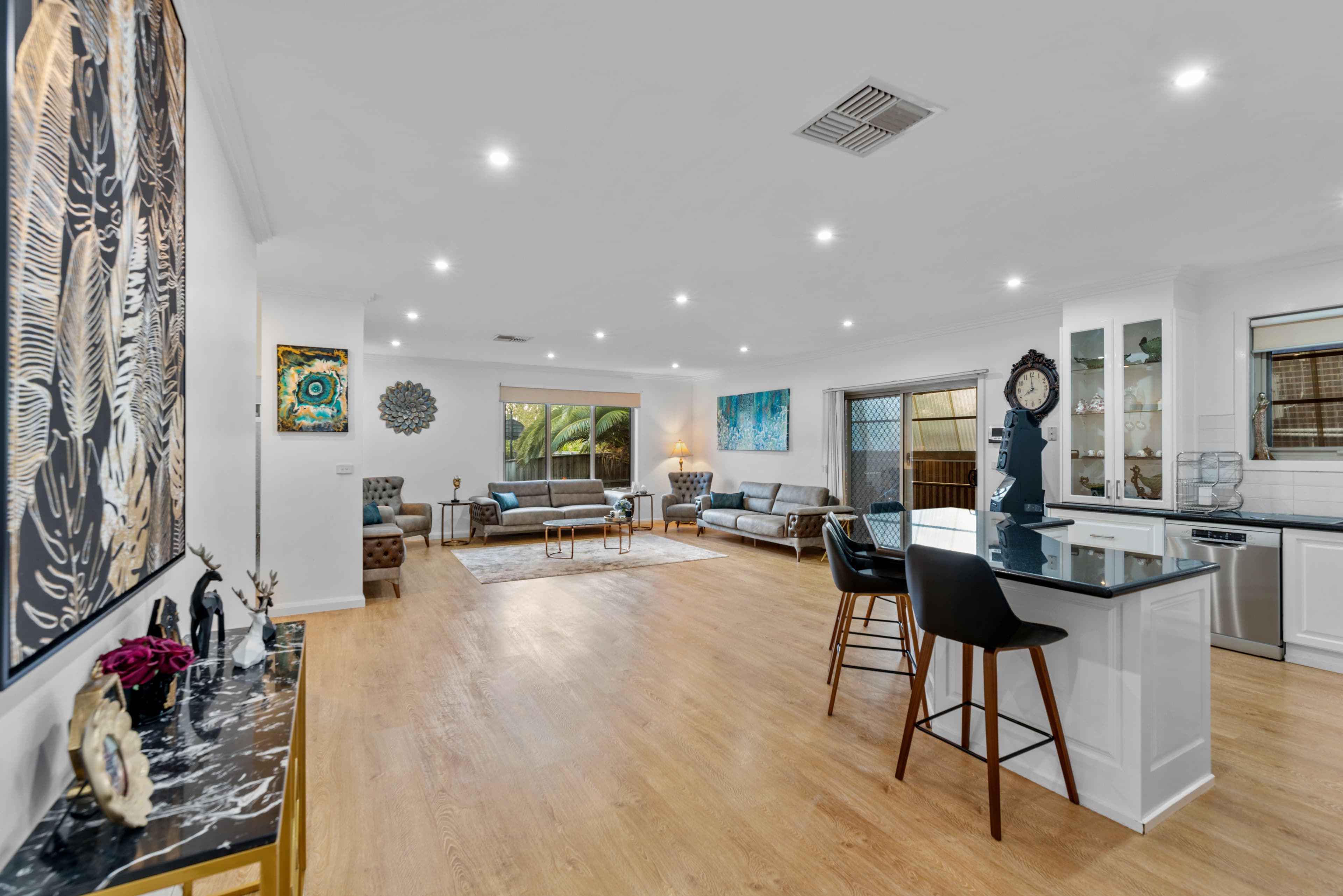 125 Vincent Drive, South Morang VIC 3752, South Morang - Thumbnail 3