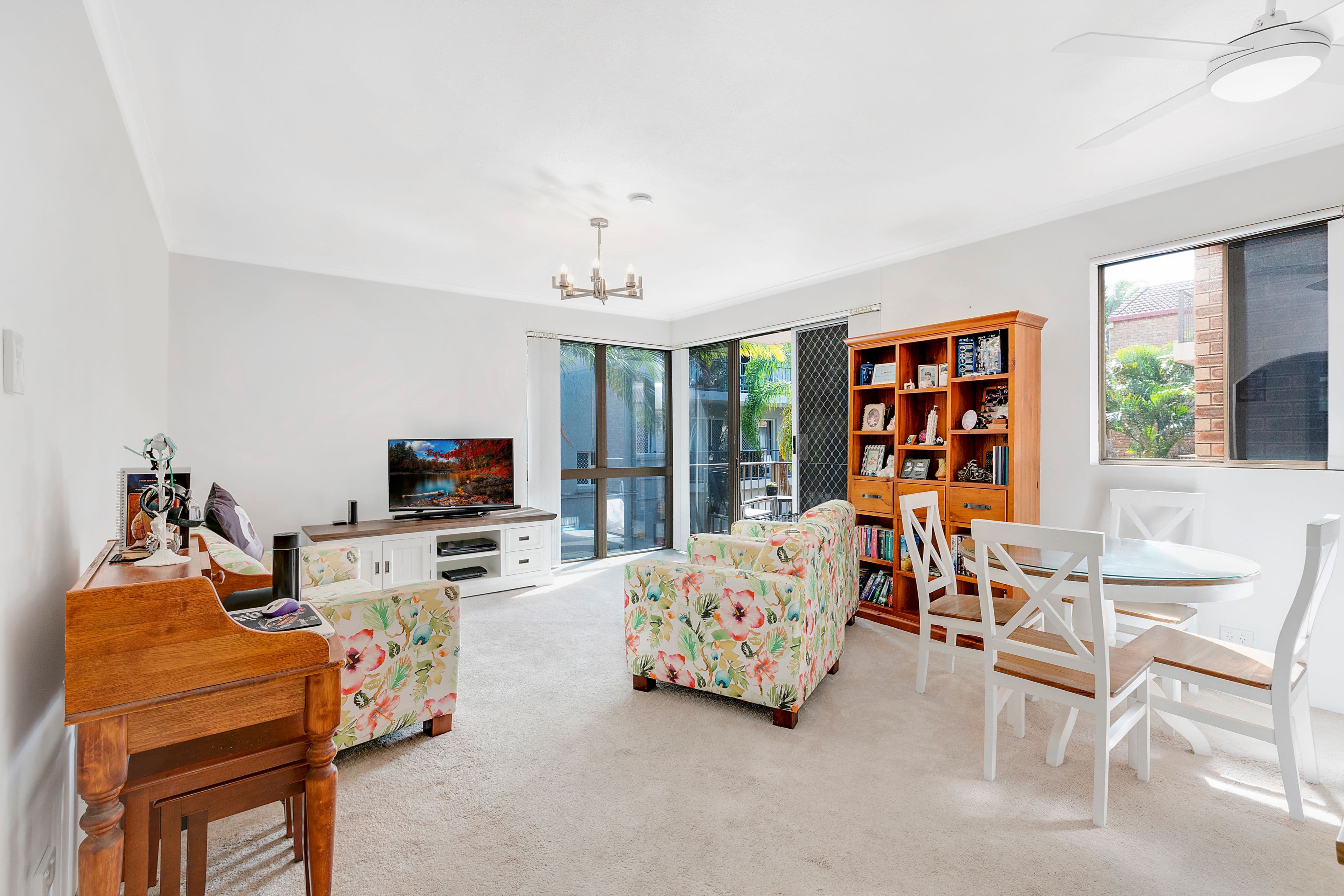 490 Marine Parade, Biggera Waters QLD 4216, Biggera Waters - Thumbnail 5