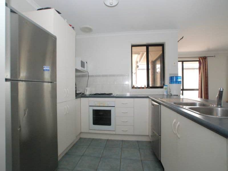 10 Cockle Avenue, ALDINGA BEACH SA 5173, Aldinga Beach - Thumbnail 2